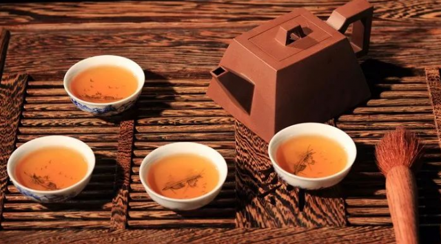 绿茶、红茶、白茶、黄茶、青茶、黑茶...哪种茶对身体最好？
